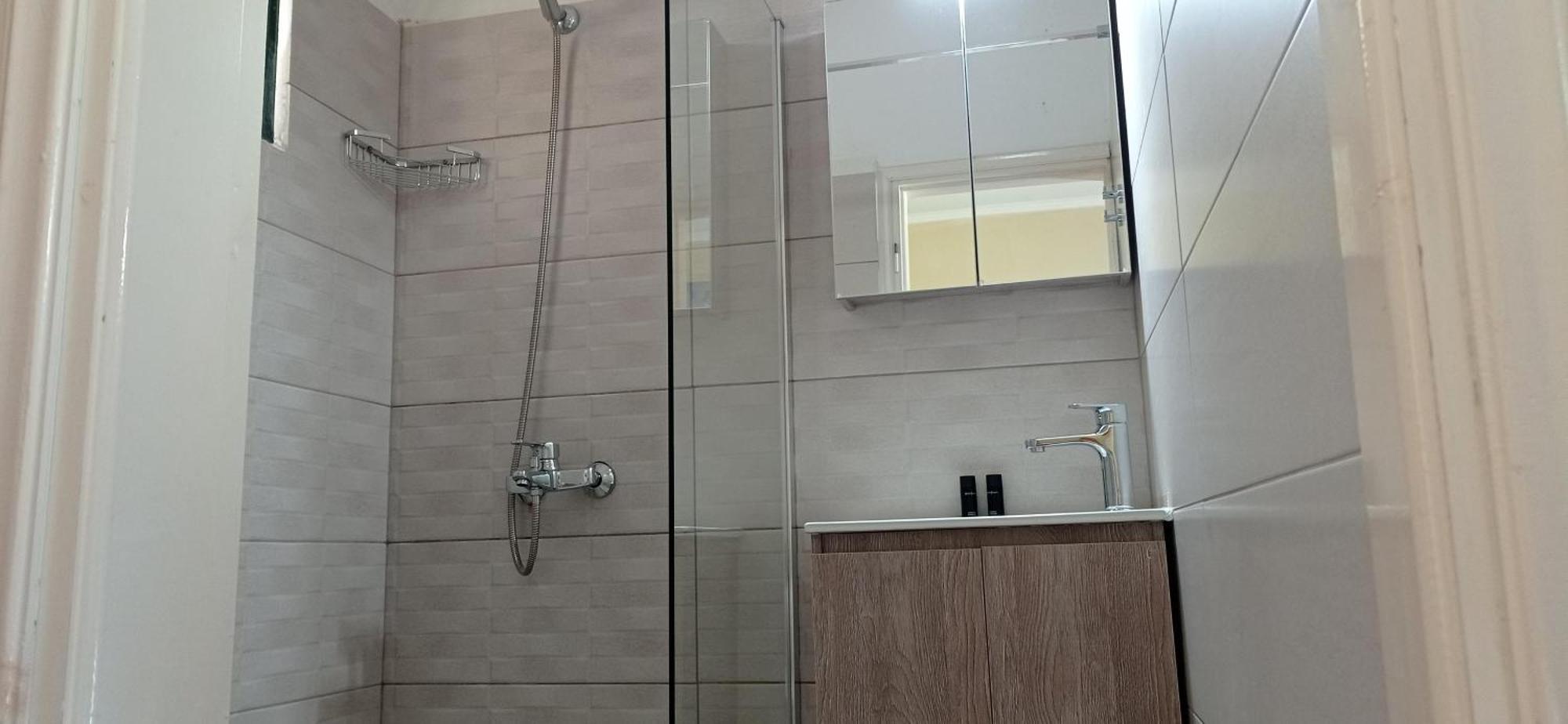 Frikes Aristotelis Apartments מראה חיצוני תמונה